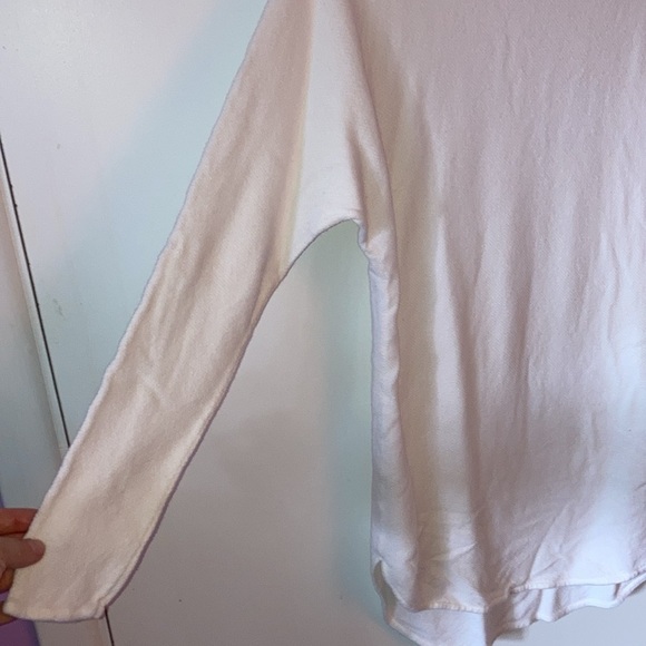 Michael Kors white sweater. Size M - Picture 2 of 7